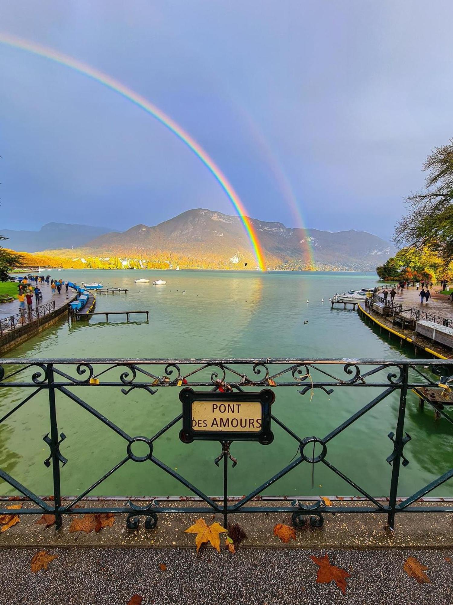 Woody 100M Du Lac Balcon Annecy Exterior foto